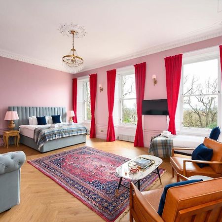 Spacious City Centre Family Room Edinburgh Exterior photo