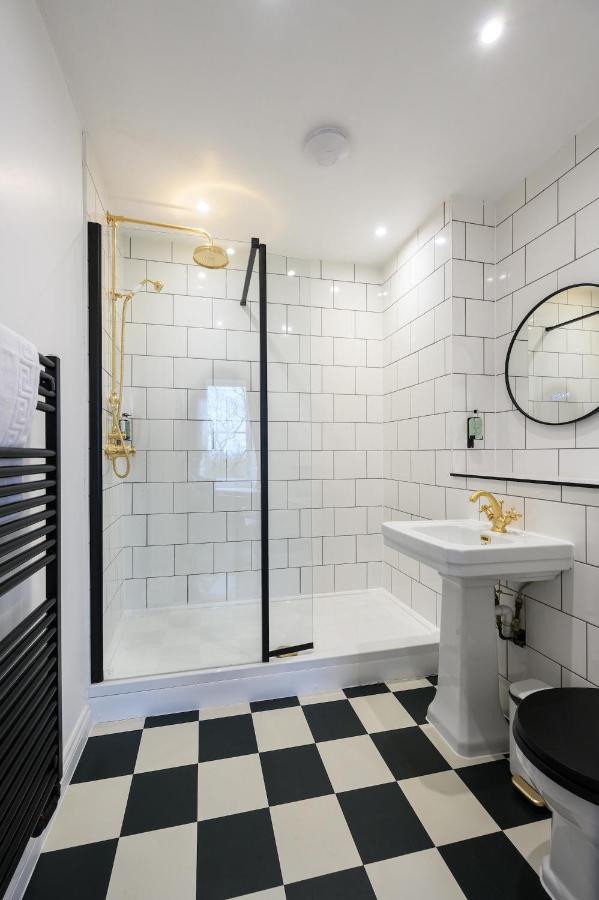 Spacious City Centre Family Room Edinburgh Exterior photo